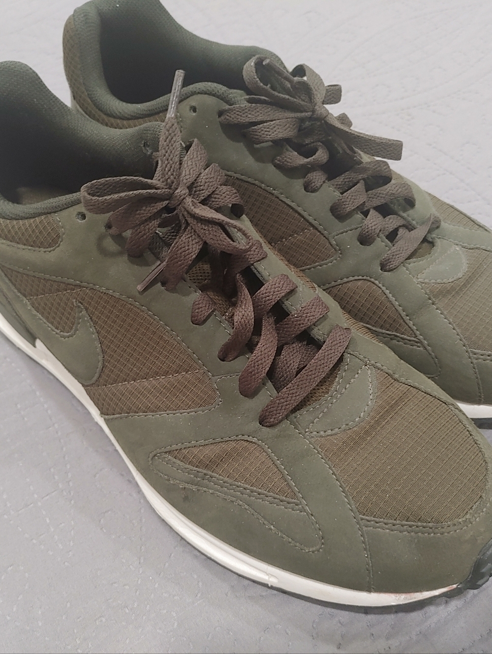Nike Pegasus Racer Men's Size 13 Excellent Condition Green Leather Ripstop